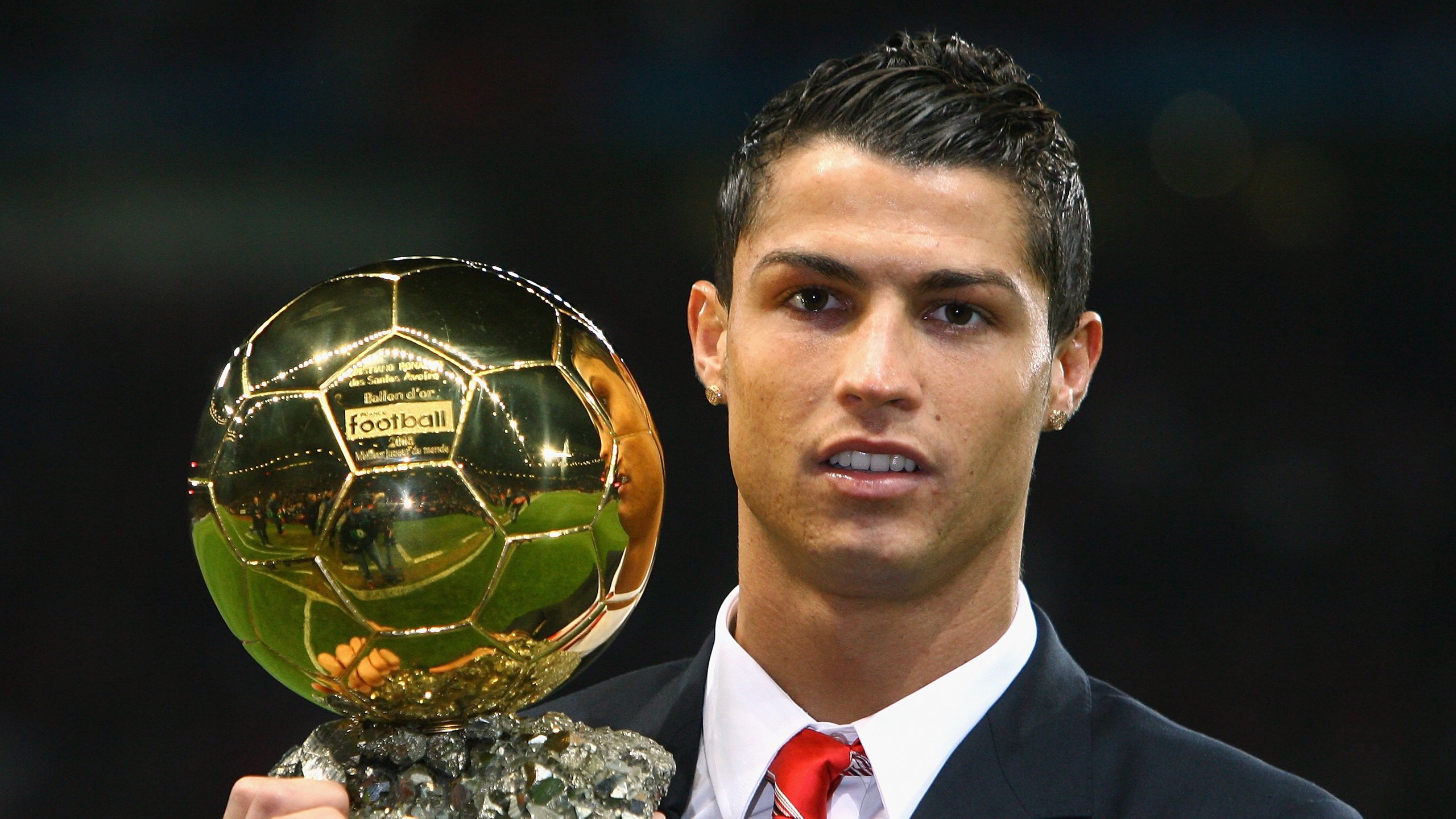 英超赛场上的经典瞬间回顾，令人难忘，英超精彩